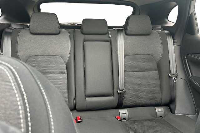 Nissan Qashqai 1.3 DiG-T MH 158 N-Connecta [Glass Rf] 5dr Xtronic