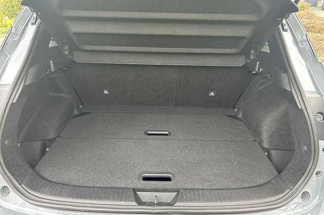 Nissan Qashqai 1.3 DiG-T MH 158 N-Connecta [Glass Rf] 5dr Xtronic