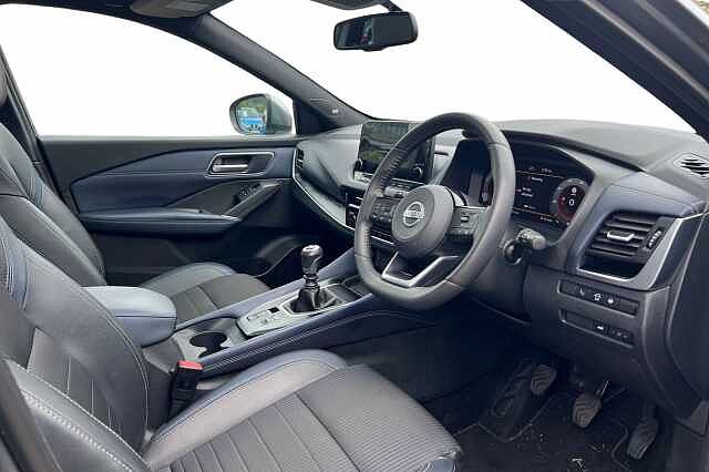 Nissan Qashqai 1.3 DiG-T MH Tekna [Bose] 5dr