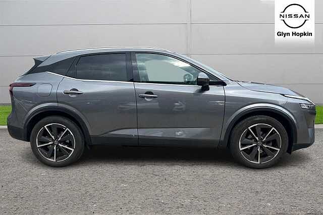 Nissan Qashqai 1.3 DiG-T MH Tekna [Bose] 5dr