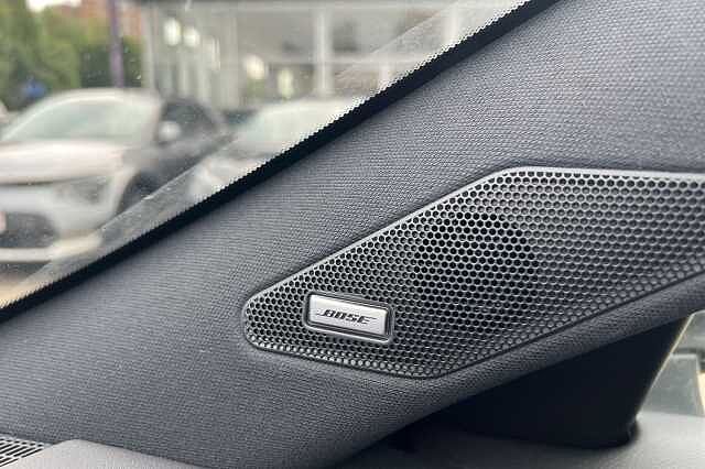 Nissan Qashqai 1.3 DiG-T MH Tekna [Bose] 5dr