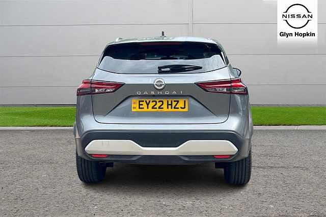 Nissan Qashqai 1.3 DiG-T MH Tekna [Bose] 5dr