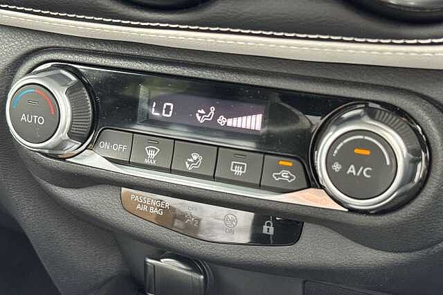 Nissan Juke 1.6 Hybrid Premiere Edition 5dr Auto