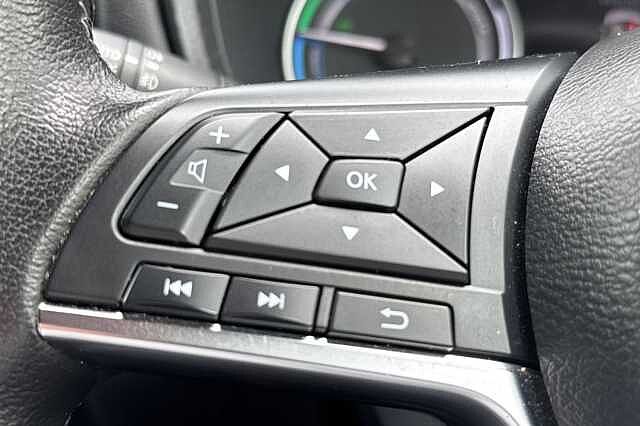 Nissan Juke 1.6 Hybrid Premiere Edition 5dr Auto