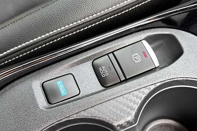 Nissan Juke 1.6 Hybrid Premiere Edition 5dr Auto