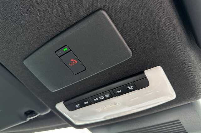 Nissan Juke 1.6 Hybrid Premiere Edition 5dr Auto