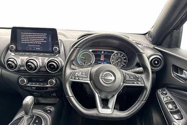Nissan Juke 1.6 Hybrid N-Connecta 5dr Auto