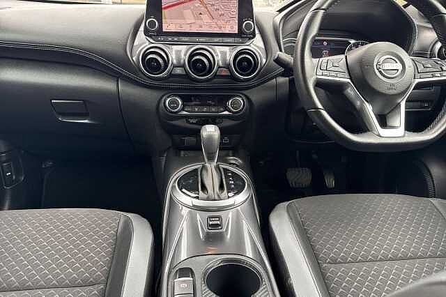 Nissan Juke 1.6 Hybrid N-Connecta 5dr Auto