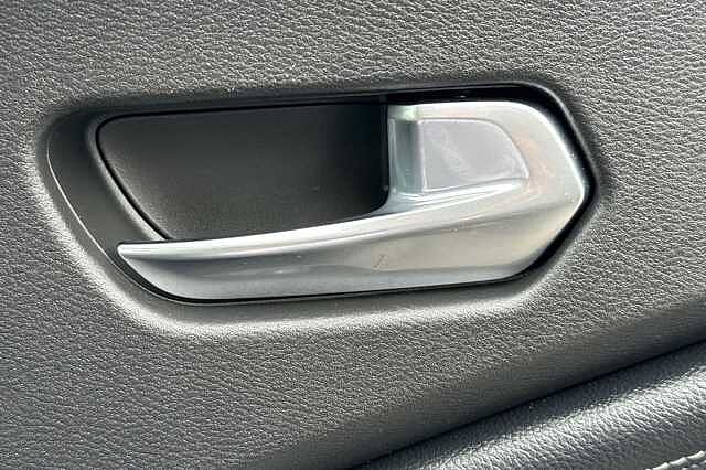 Nissan Juke 1.6 Hybrid N-Connecta 5dr Auto