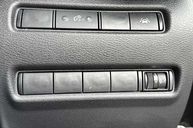 Nissan Juke 1.6 Hybrid N-Connecta 5dr Auto