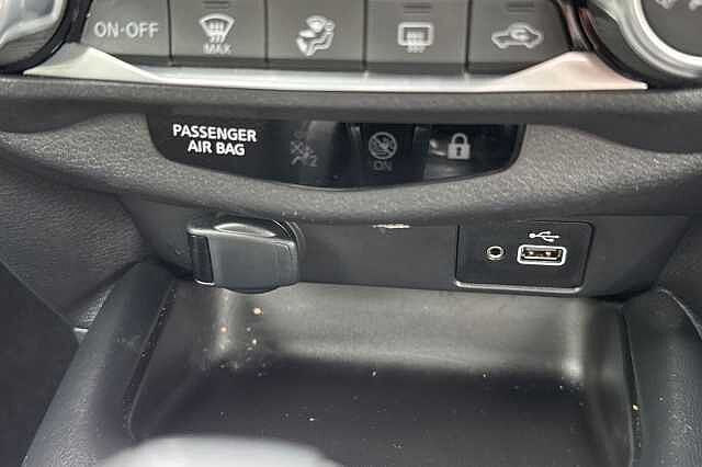 Nissan Juke 1.6 Hybrid N-Connecta 5dr Auto