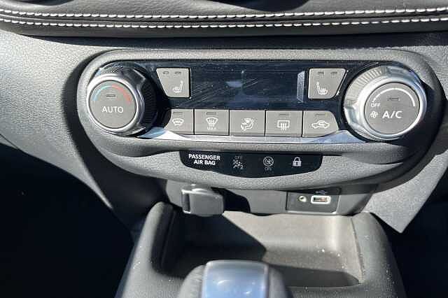 Nissan Juke 1.6 Hybrid Tekna 5dr Auto