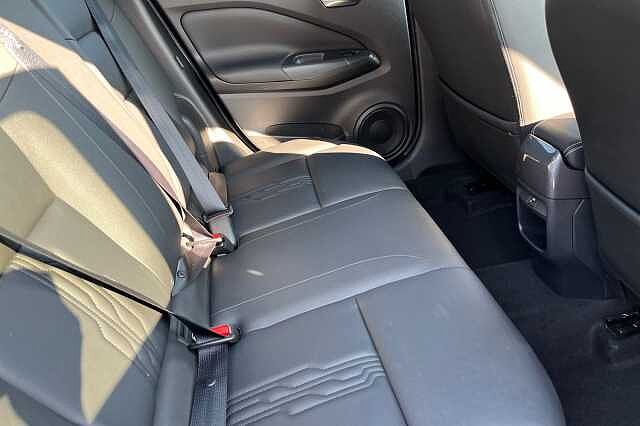 Nissan Juke 1.6 Hybrid Tekna 5dr Auto