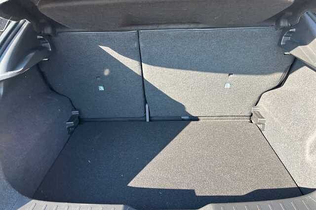 Nissan Juke 1.6 Hybrid Tekna 5dr Auto