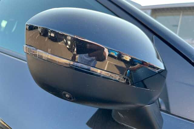 Nissan Juke 1.6 Hybrid Tekna 5dr Auto