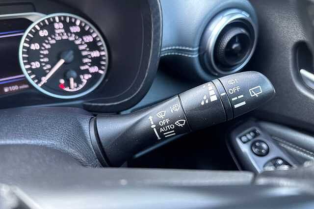 Nissan Juke 1.0 DiG-T 114 Tekna 5dr