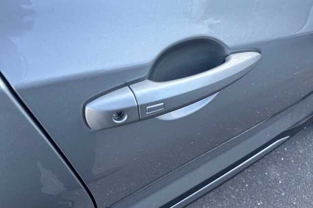 Nissan Juke 1.0 DiG-T 114 Tekna 5dr