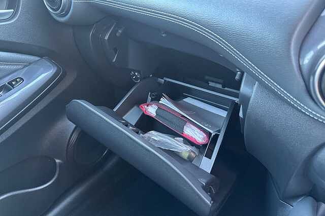 Nissan Juke 1.0 DiG-T 114 Tekna 5dr