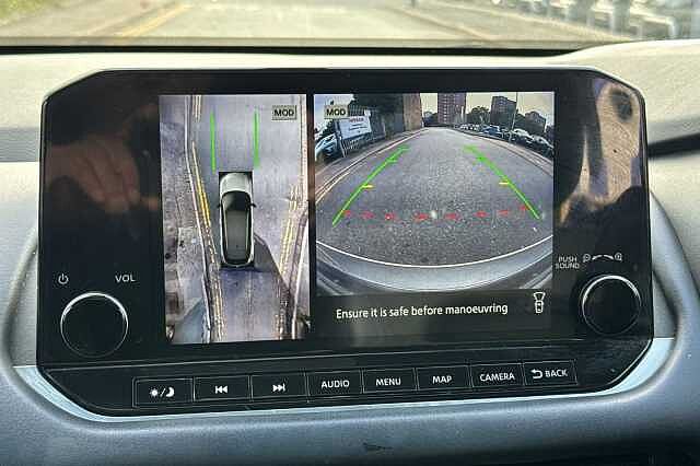 Nissan Qashqai 1.3 DiG-T MH Tekna 5dr