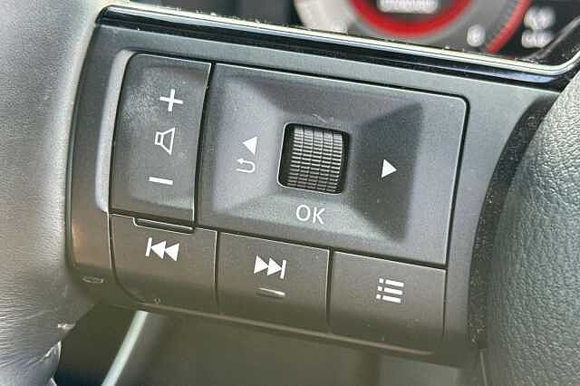 Nissan Qashqai 1.3 DiG-T MH Tekna 5dr