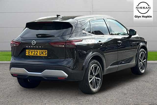 Nissan Qashqai 1.3 DiG-T MH Tekna 5dr