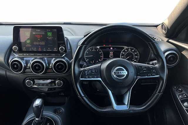 Nissan Juke 1.0 DiG-T N-Connecta 5dr DCT