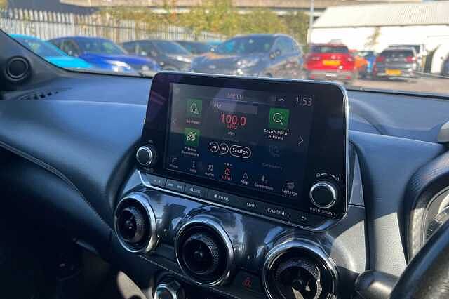 Nissan Juke 1.0 DiG-T N-Connecta 5dr DCT