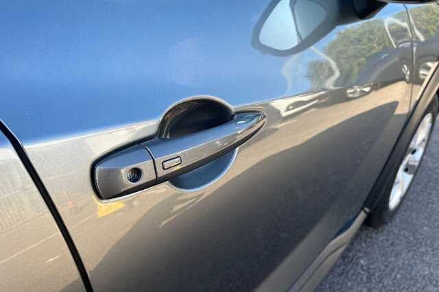 Nissan Juke 1.0 DiG-T N-Connecta 5dr DCT