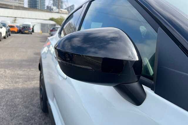 Nissan Juke 1.6 Hybrid N-Connecta 5dr Auto