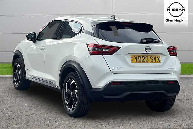 Nissan Juke 1.6 Hybrid N-Connecta 5dr Auto