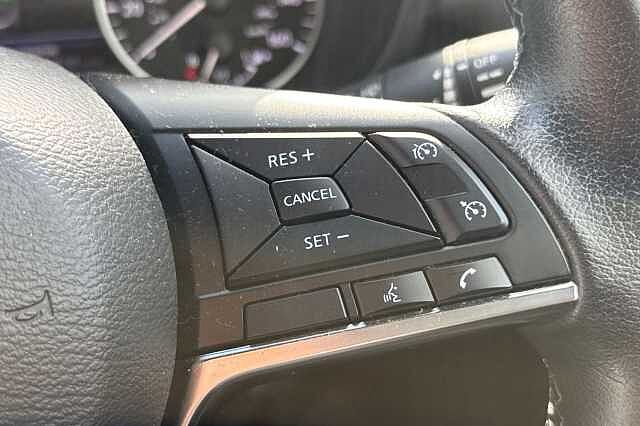 Nissan Juke 1.6 Hybrid Premiere Edition 5dr Auto