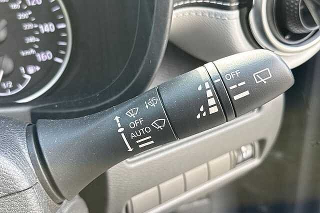 Nissan Juke 1.6 Hybrid Premiere Edition 5dr Auto