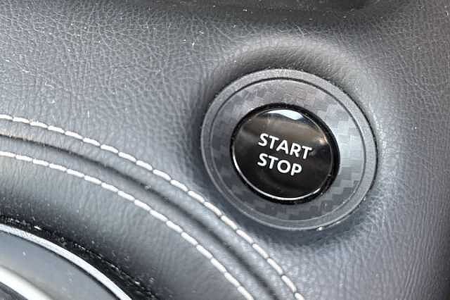 Nissan Juke 1.6 Hybrid Premiere Edition 5dr Auto